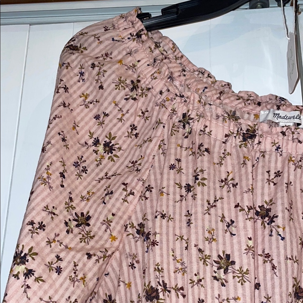 🛑SOLD🛑 Madewell Pink Smocked Blouse with 3/4 Sleeves - Picture 4 of 8